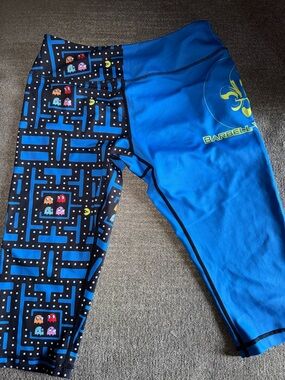 Barbell Apparel Blue Pac-Man Print Athletic Leggings